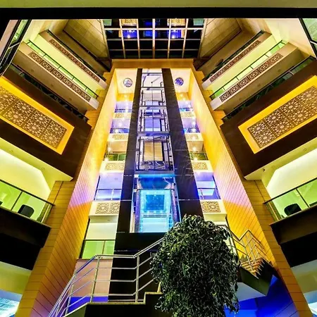 Kaynesia & Welness Hotel